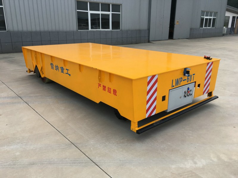 Motorlu 60T Elektrikli Trackless Transfer Wagon