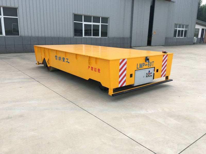 Motorlu 60T Elektrikli Trackless Transfer Wagon